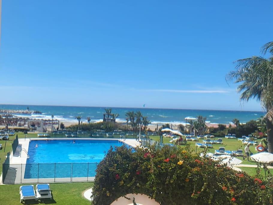 Casita Junto Al Mar En El Puerto De Cabopino Villa Marbella Buitenkant foto